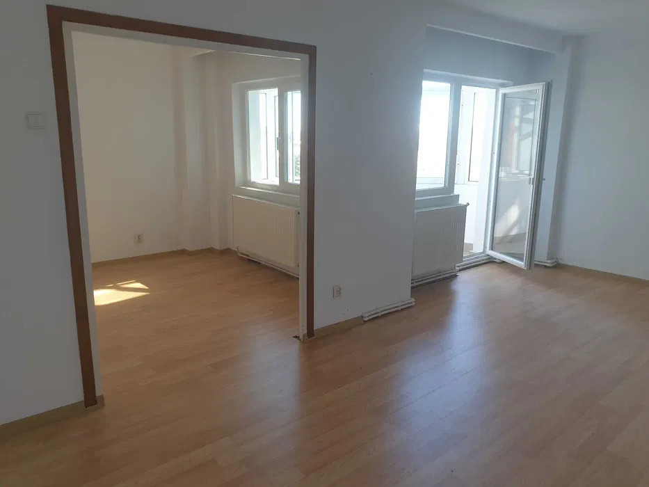 Apartament spatios, ultracentral, bulevardul Republicii!