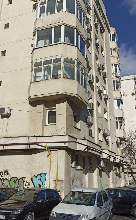 Apartament ultracentral cu alta destinatie decat cea de locuinta.