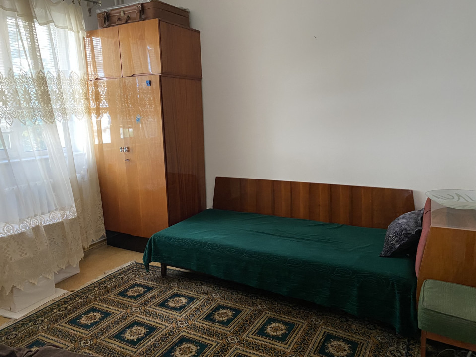 Apartament 3 camere, zona Mall Afi.